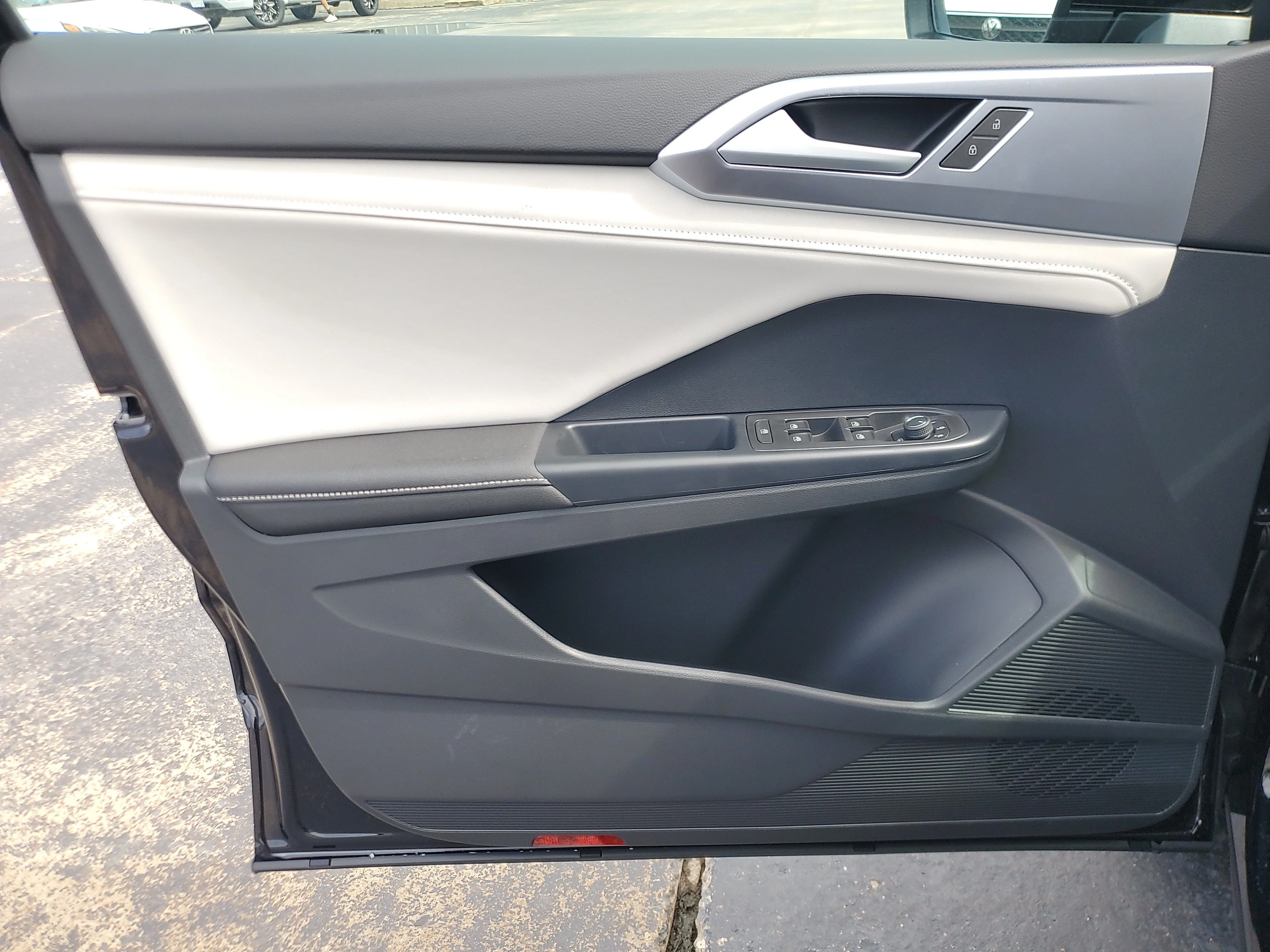 New 2026 Black Volkswagen SE image 16