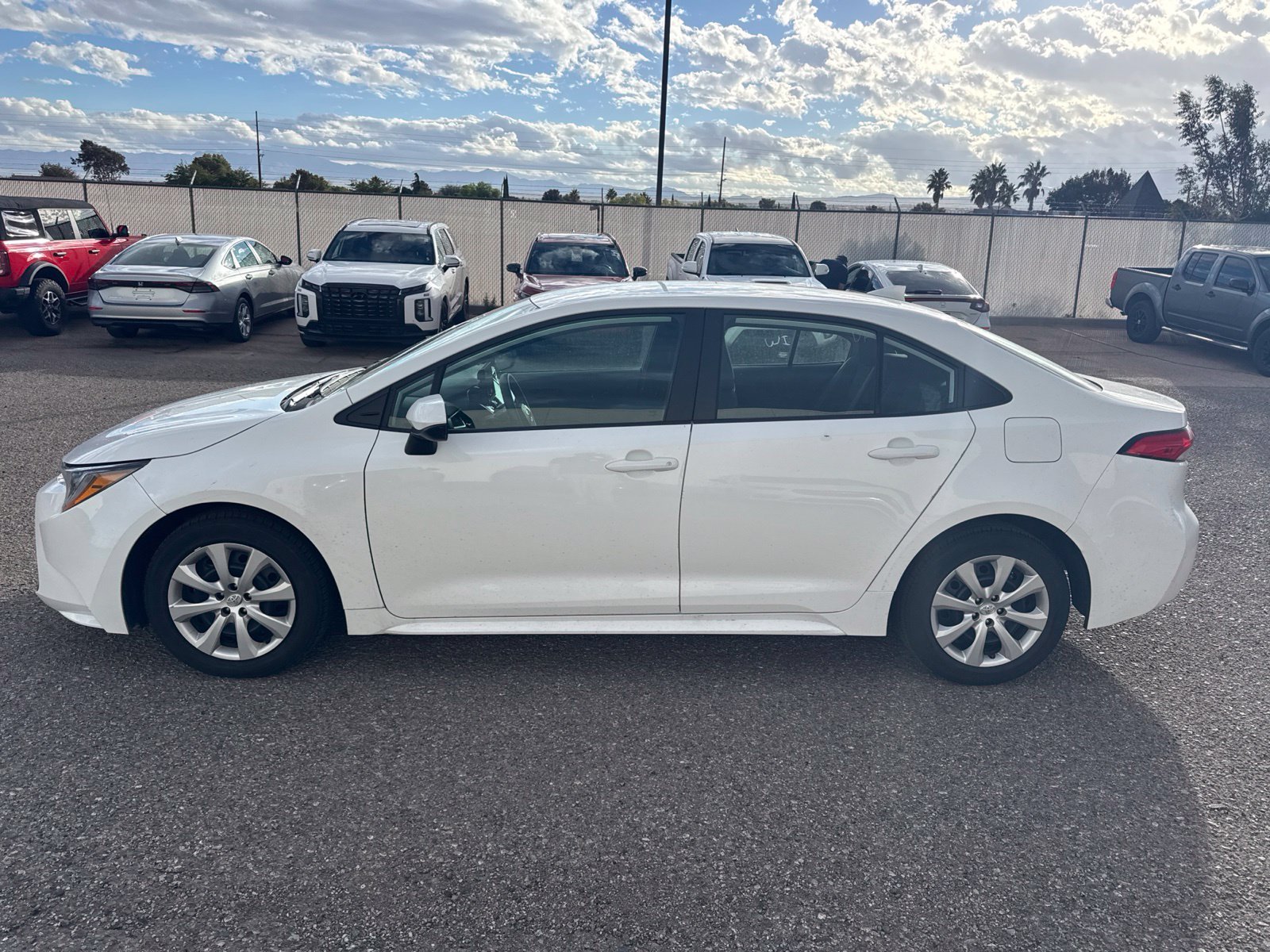 Used 2025 Ice Toyota LE image 2