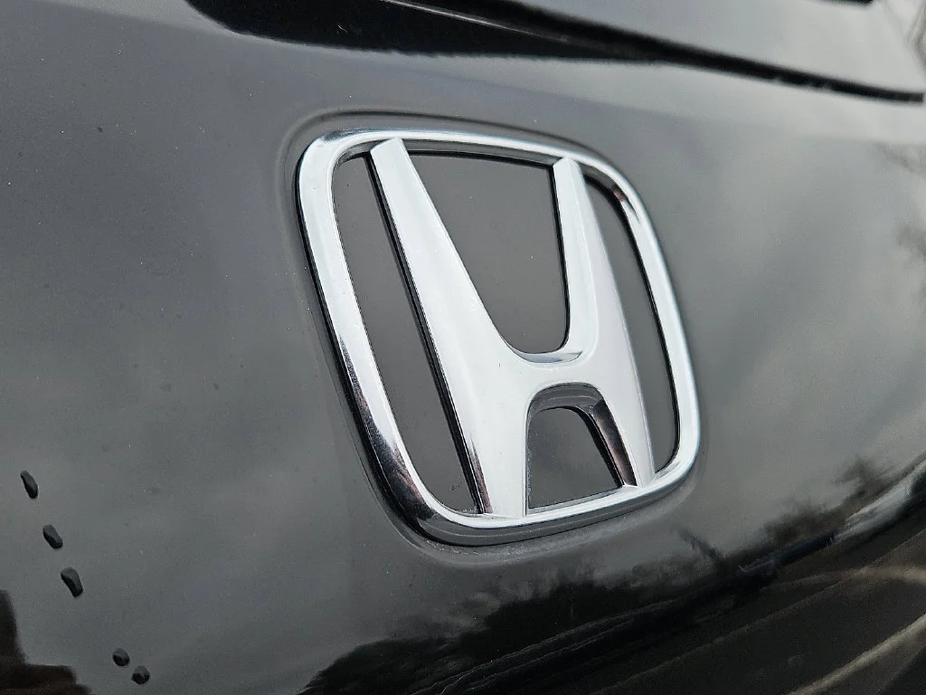 New 2027 Crystal Black Pearl Honda LX image 9