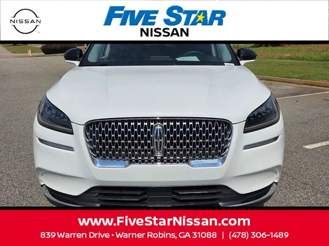 Used 2022 White Lincoln Standard image 2