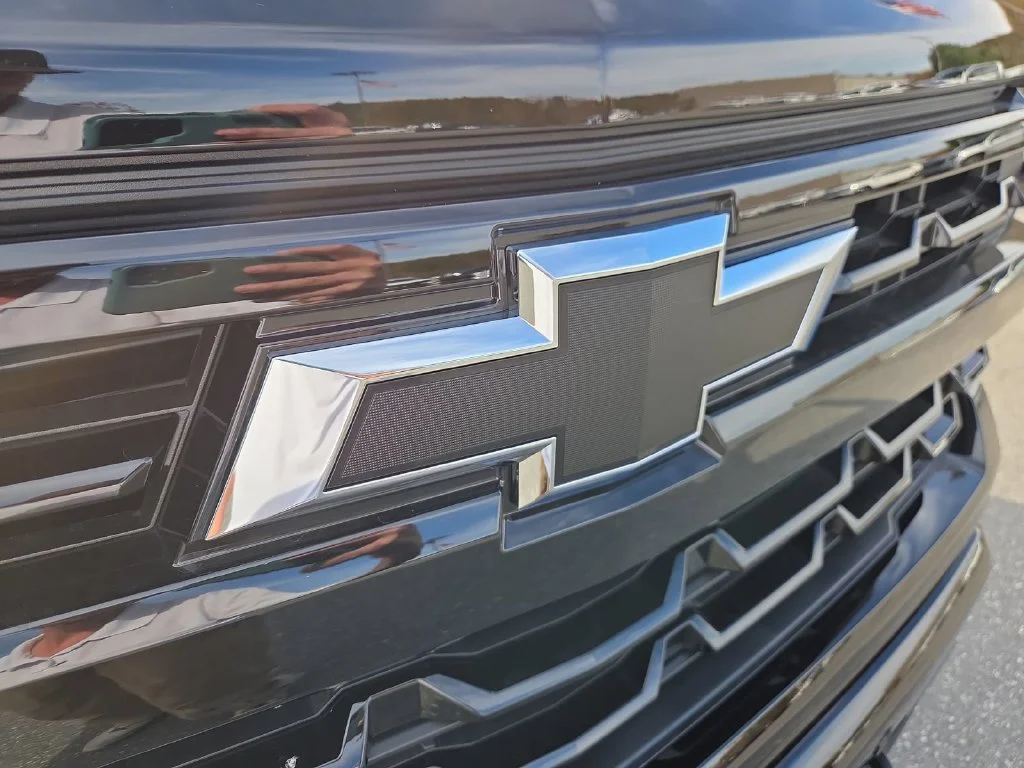 New 2026 Black Chevrolet RST image 17