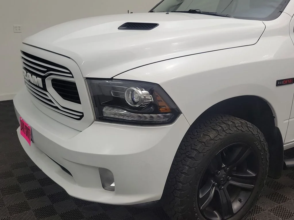 Used 2018 Bright White Ram Sport image 10