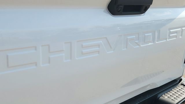 New 2026 White Chevrolet Trail Boss image 11