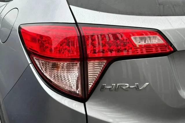 Used 2017 Silver Honda EX image 6