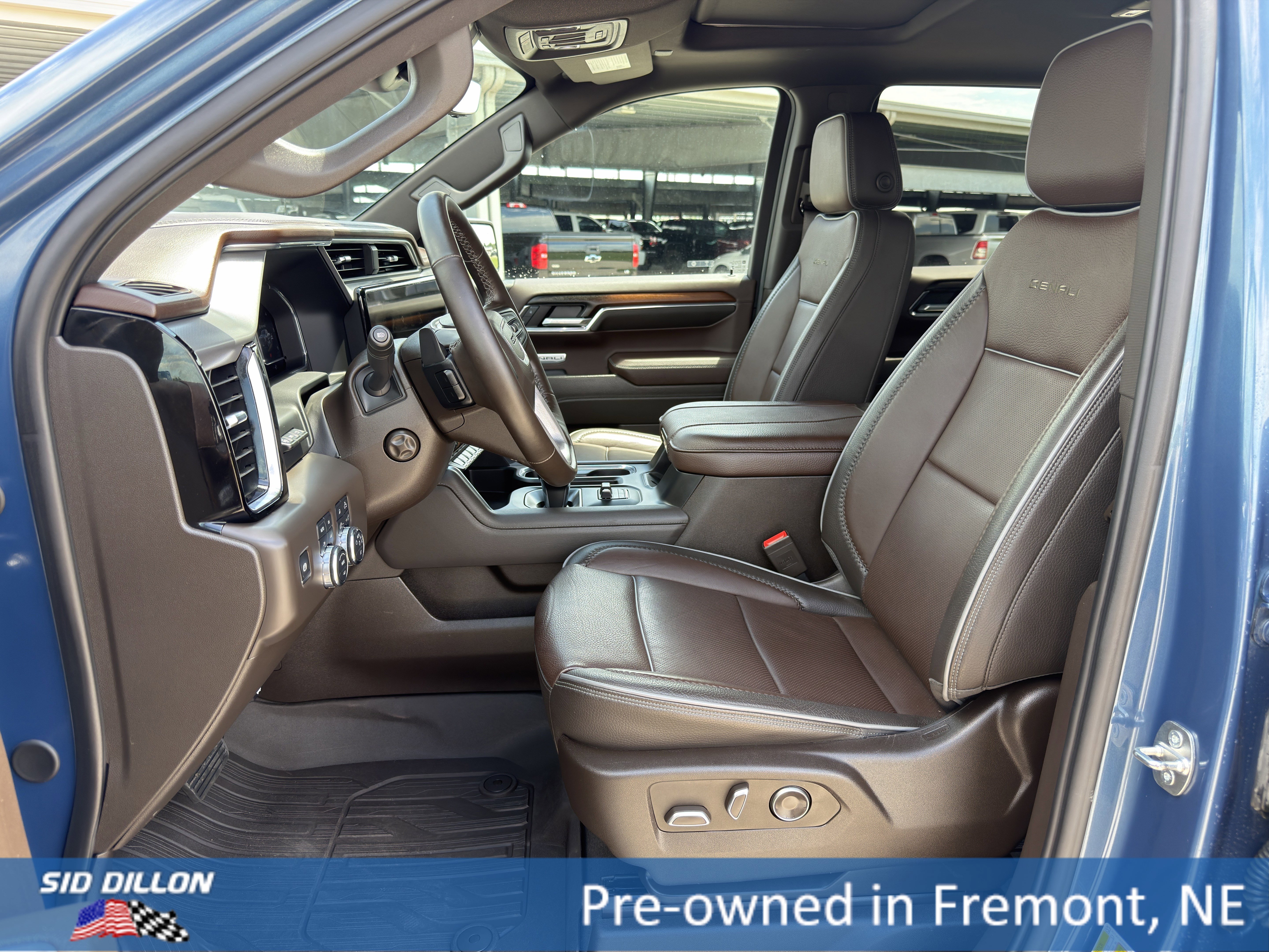 Used 2024 Downpour Metallic GMC Denali image 16