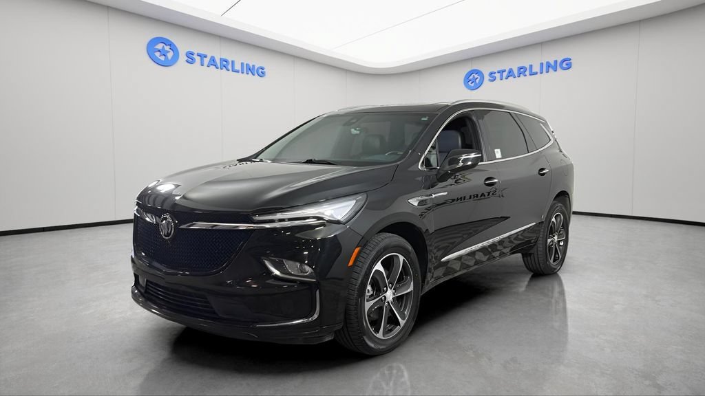 2022 Buick Enclave Essence's photo