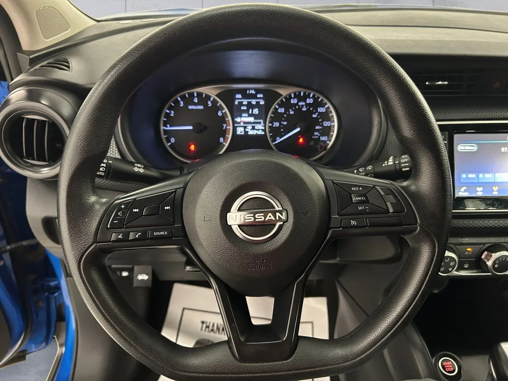 Used 2024 Blue Nissan S image 9