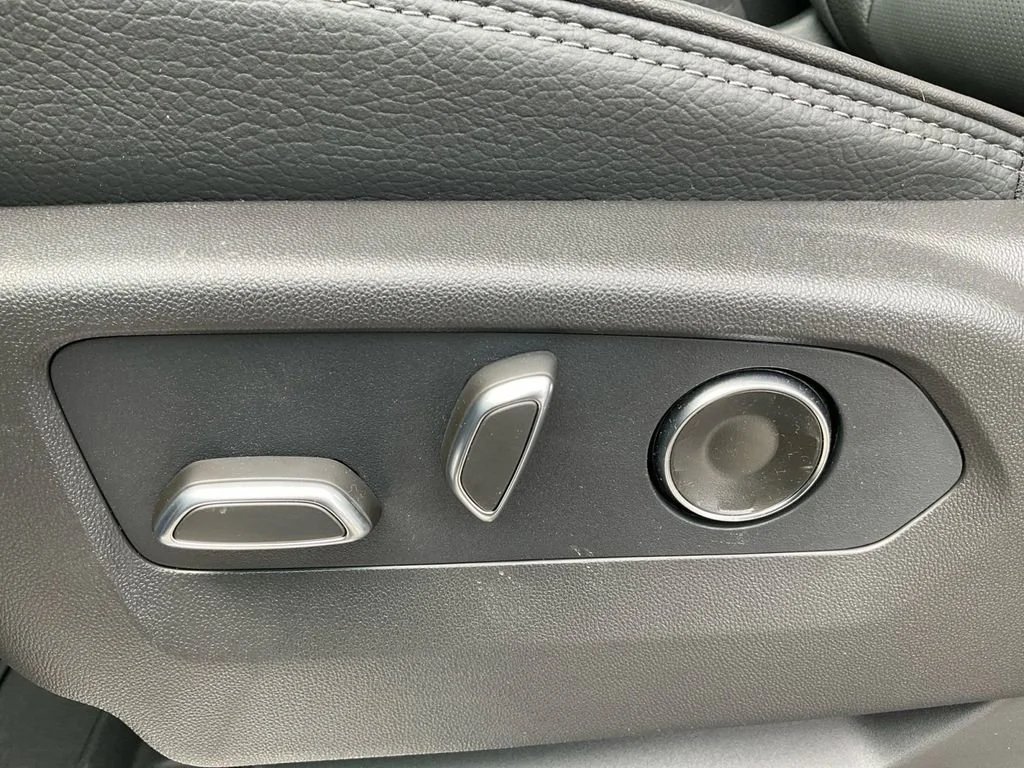 New 2026 Sterling Metallic GMC Denali image 28