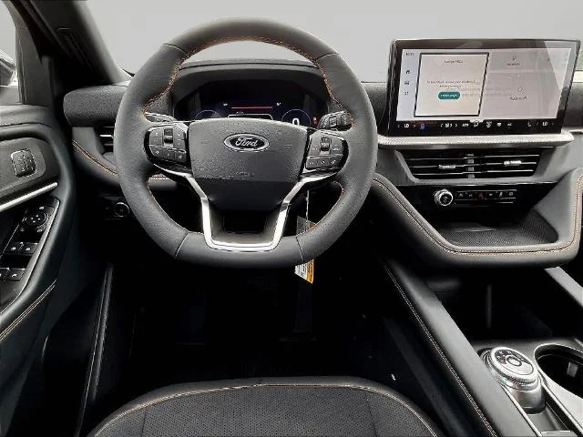 New 2026 Star White Metallic Tri-Coat Ford Tremor® image 51