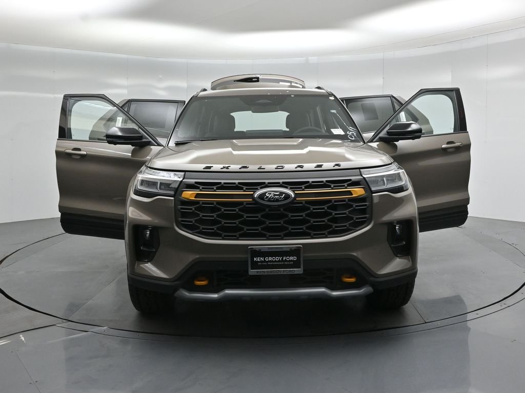 New 2026 Marsh Gray Ford Tremor image 32