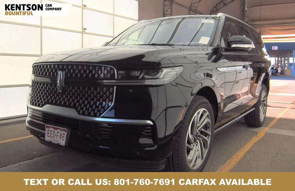 2025 Lincoln Navigator Reserve 4WD's photo