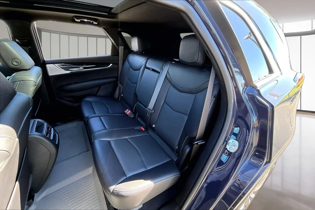 Used 2025 Black Cadillac Premium Luxury image 28
