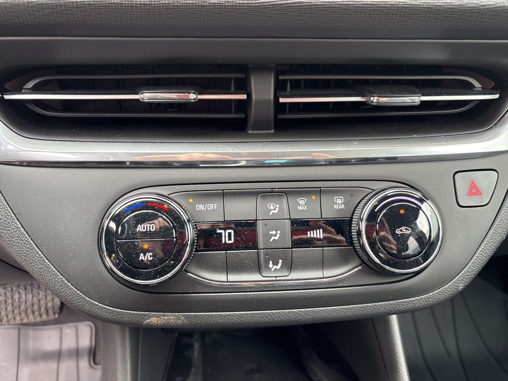 Used 2024 Black Buick Preferred image 28