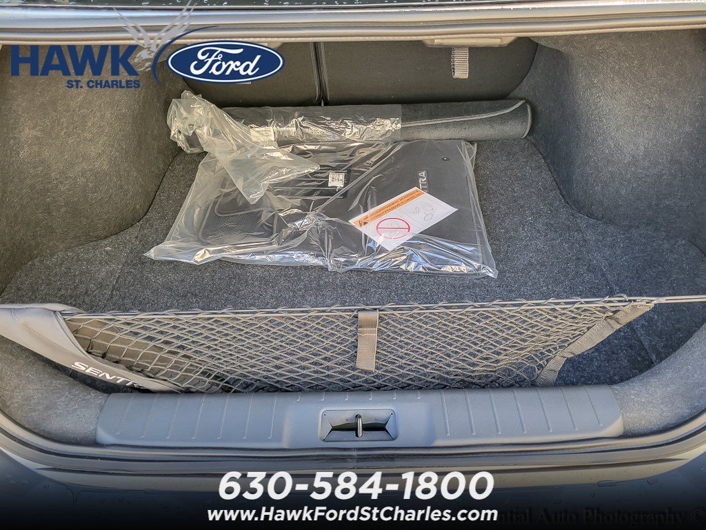 Used 2025 Gun Metallic Nissan SV image 18