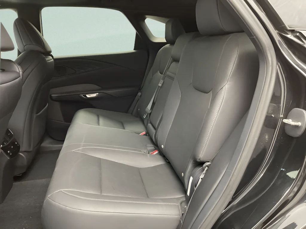 Used 2024 Caviar Lexus 350 F Sport Handling image 25