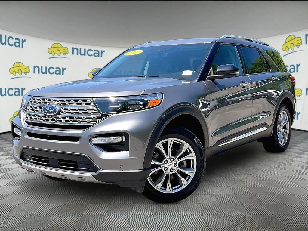 Used 2022 Gray Ford Limited image 3
