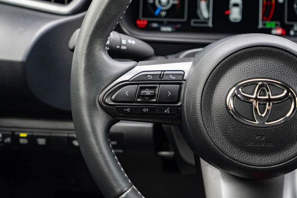 Used 2023 White Toyota Core image 13