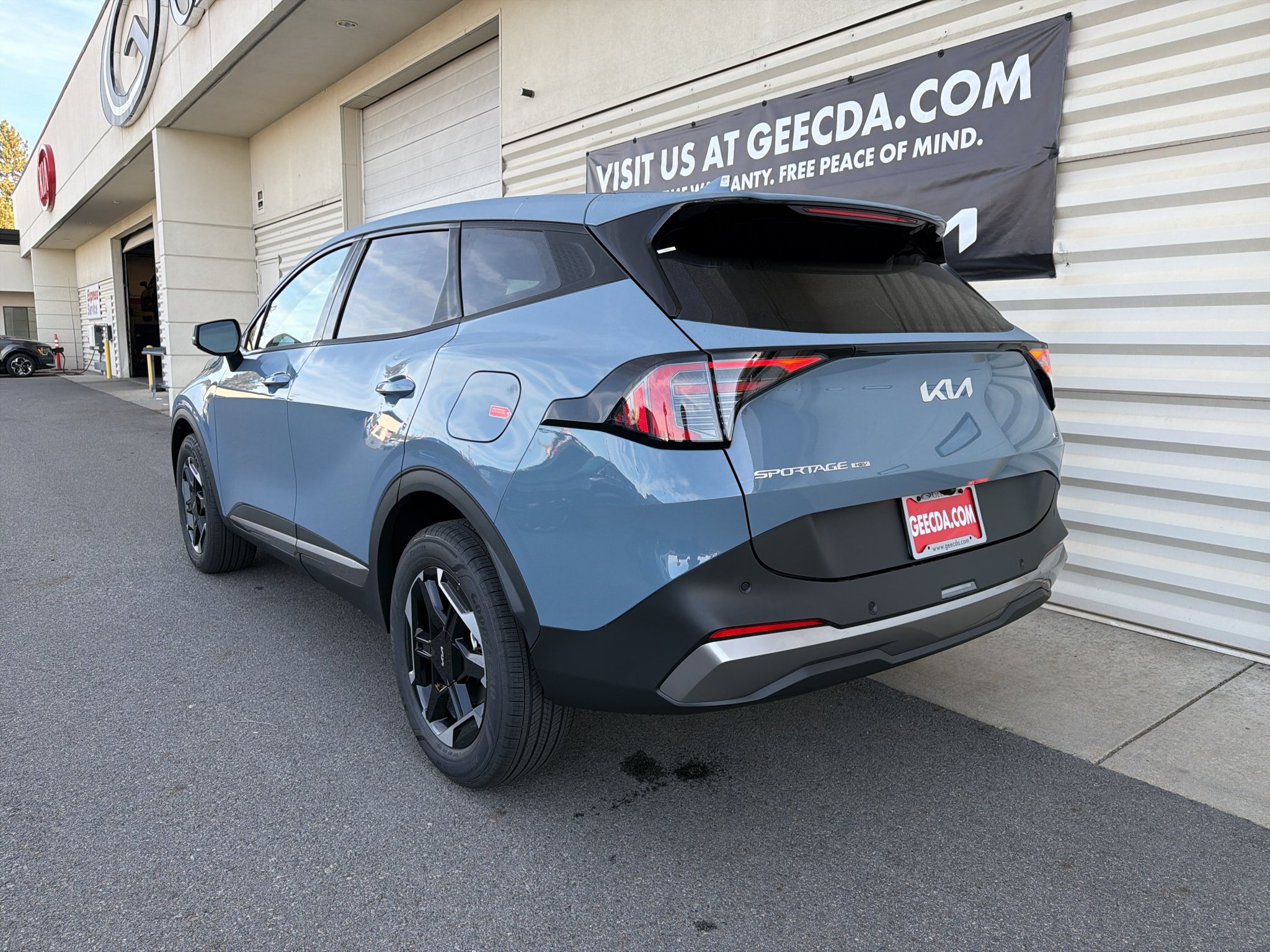 New 2027 Heritage Blue Kia S image 6