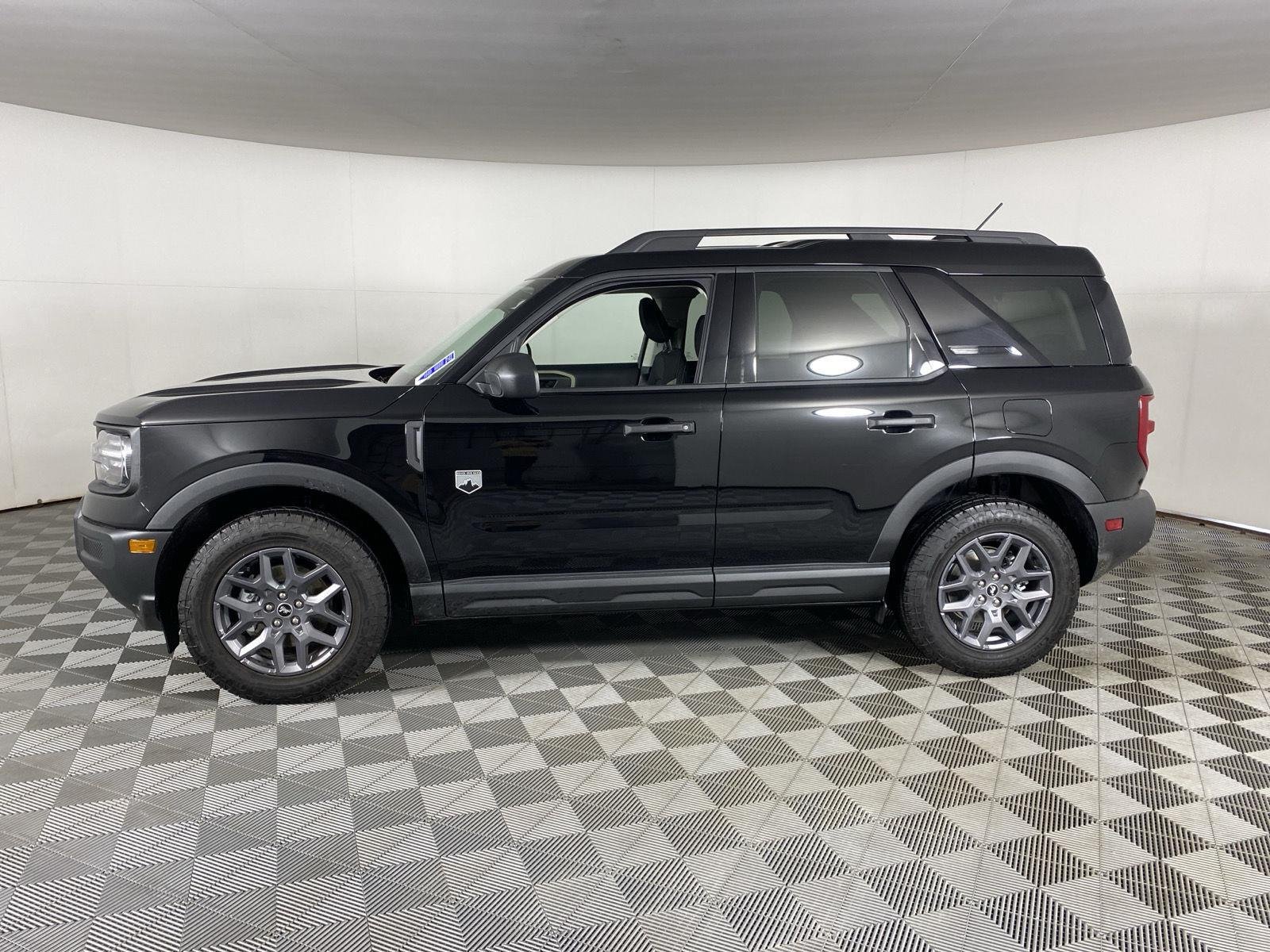 Used 2026 Shadow Black Ford Big Bend image 5