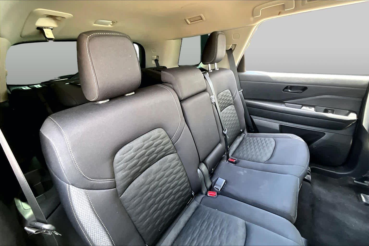 Certified Used 2024 Scarlet Ember Tintcoat Nissan SV image 19