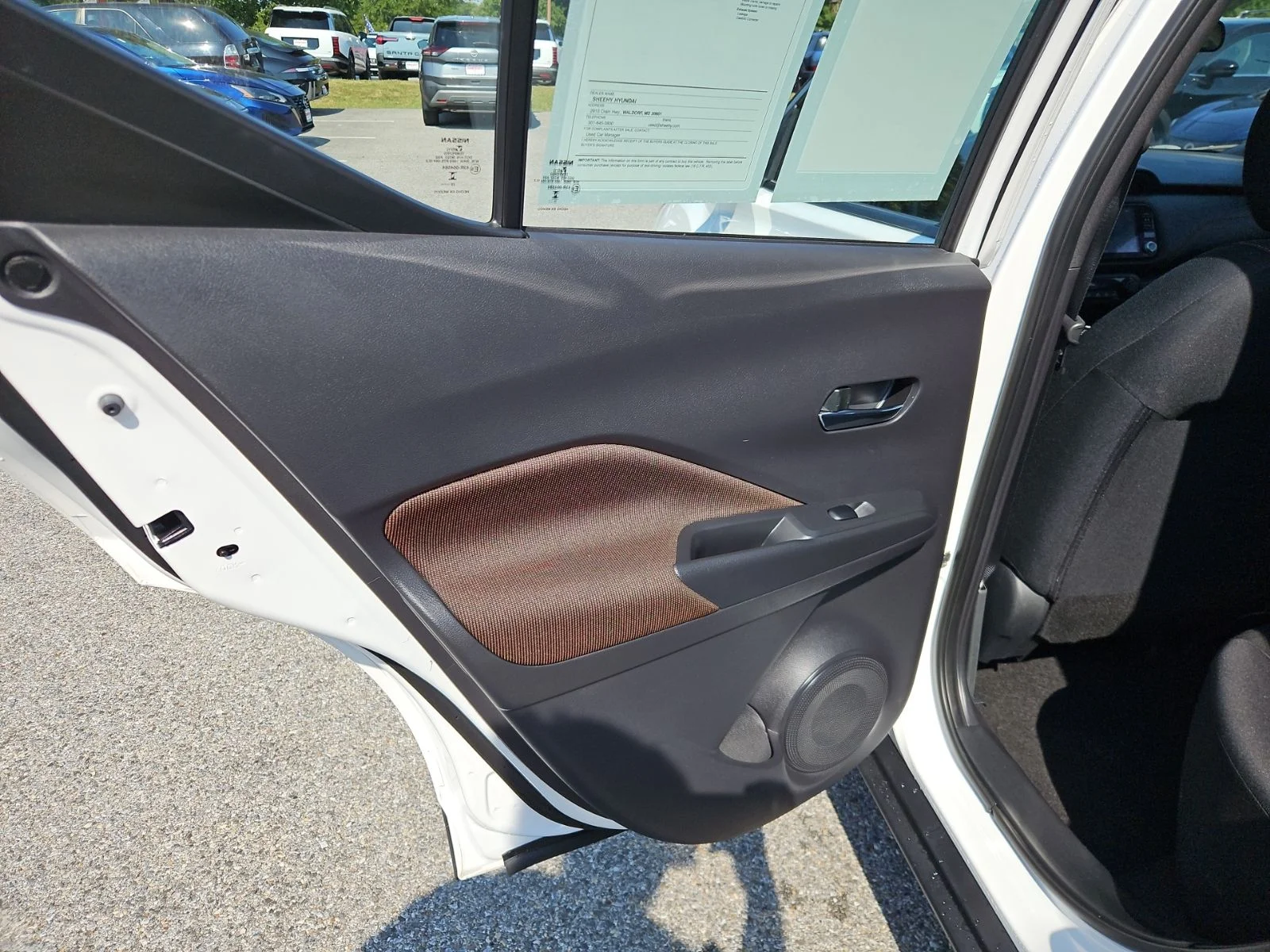 Used 2024 White Nissan SR image 30
