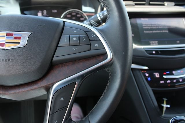 Used 2024 Crystal White Tri-Coat Cadillac Premium Luxury image 14
