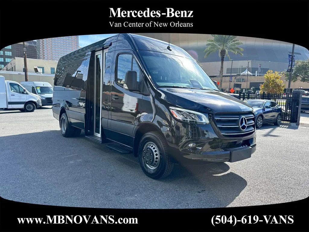 2025 Mercedes-Benz Sprinter Cargo Van Base