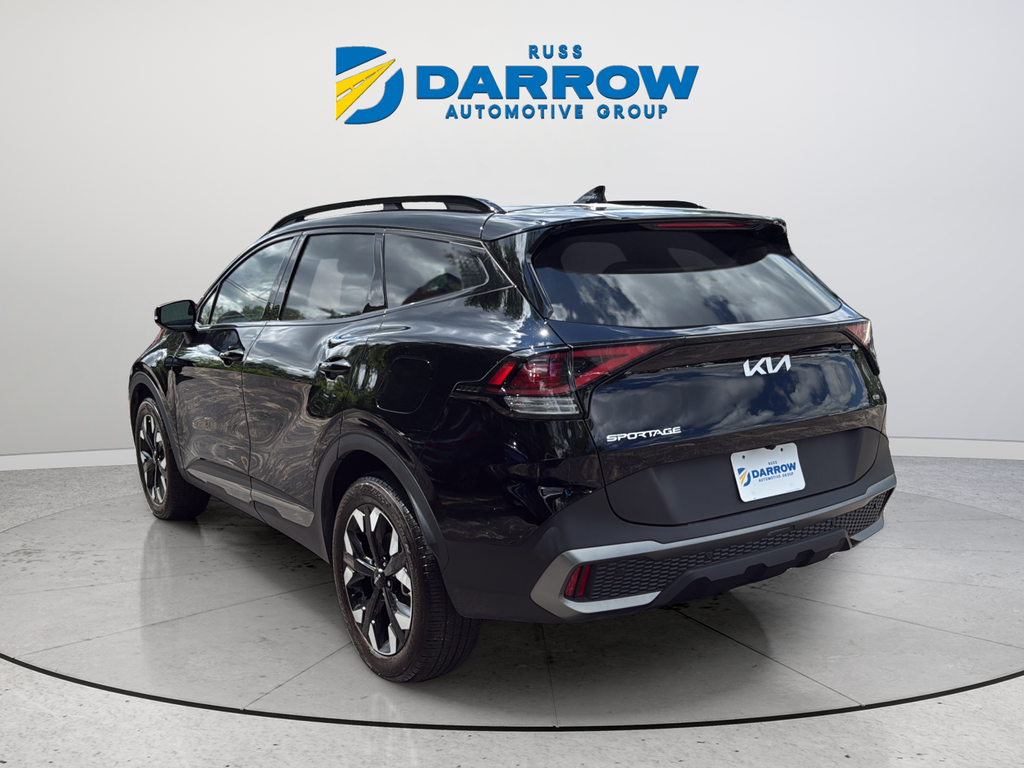 Used 2024 Black Kia X-Line image 3