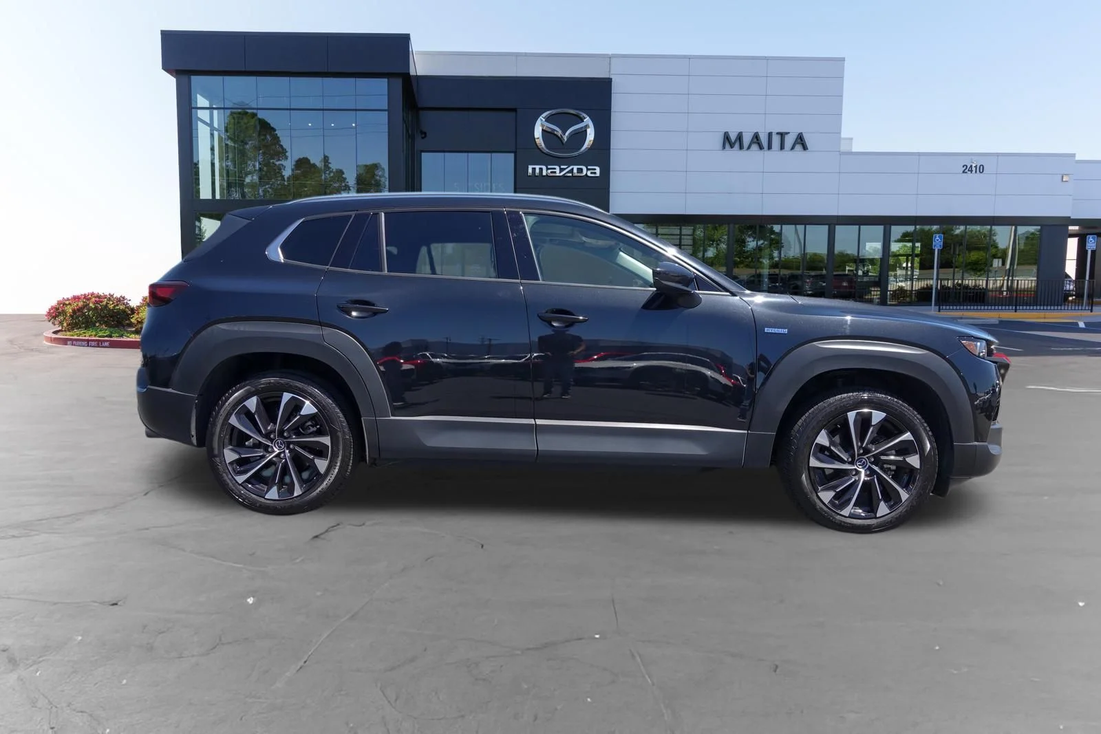 Certified Used 2025 Jet Black Mica Mazda Premium Plus image 2