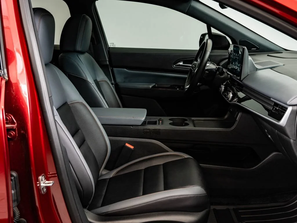 Used 2024 Scarlet Red Metallic Honda Touring image 25