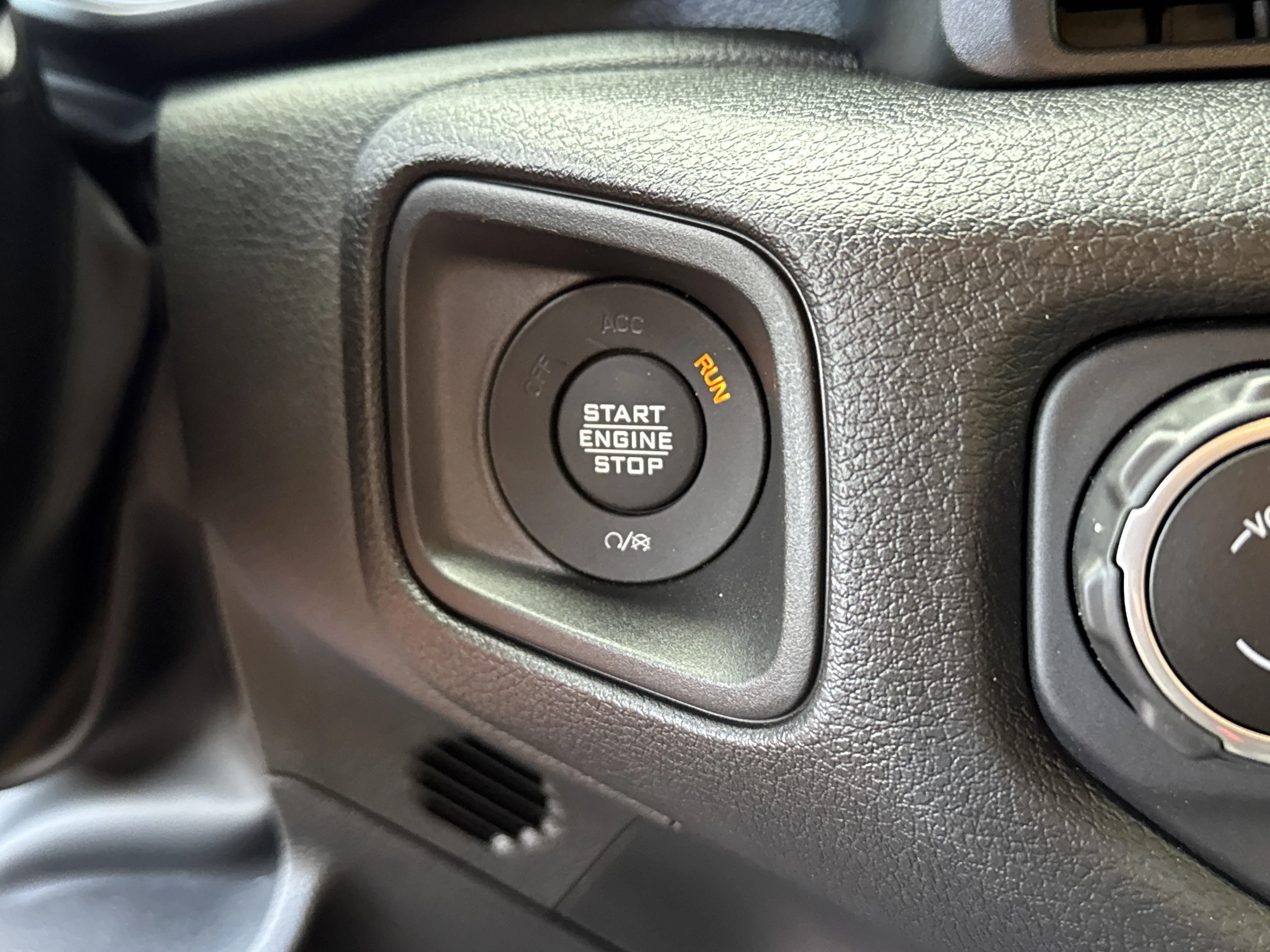 2025 Jeep Wrangler 4-Door Sport S - Photo 37