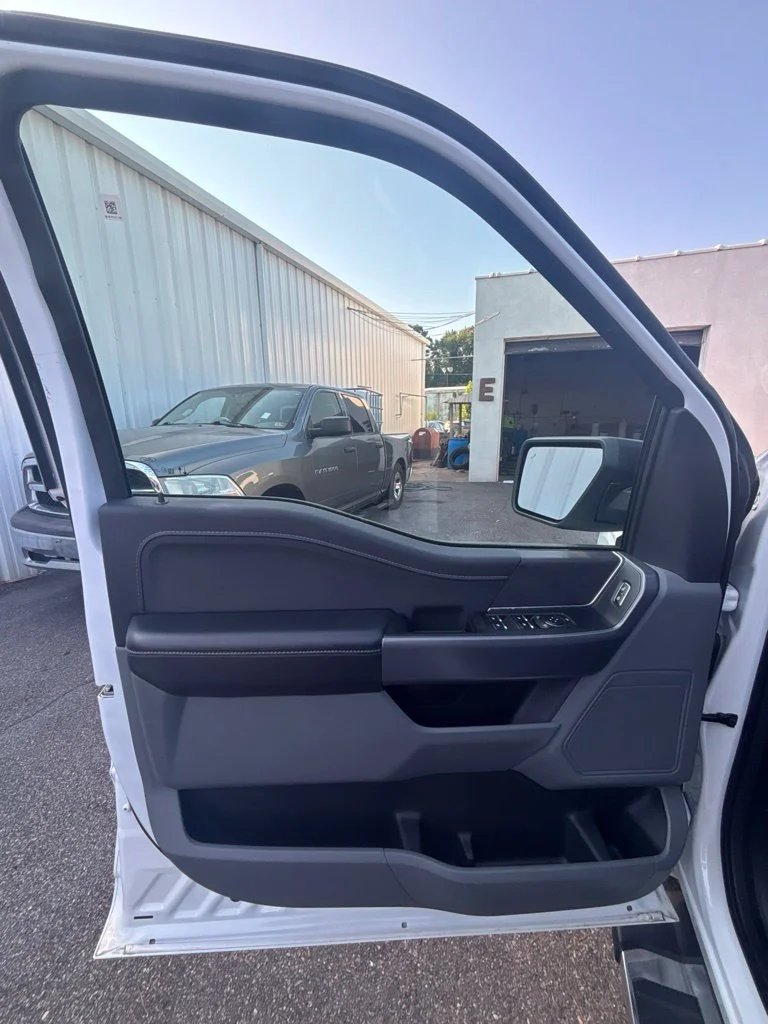 Used 2025 White Ford XLT image 11