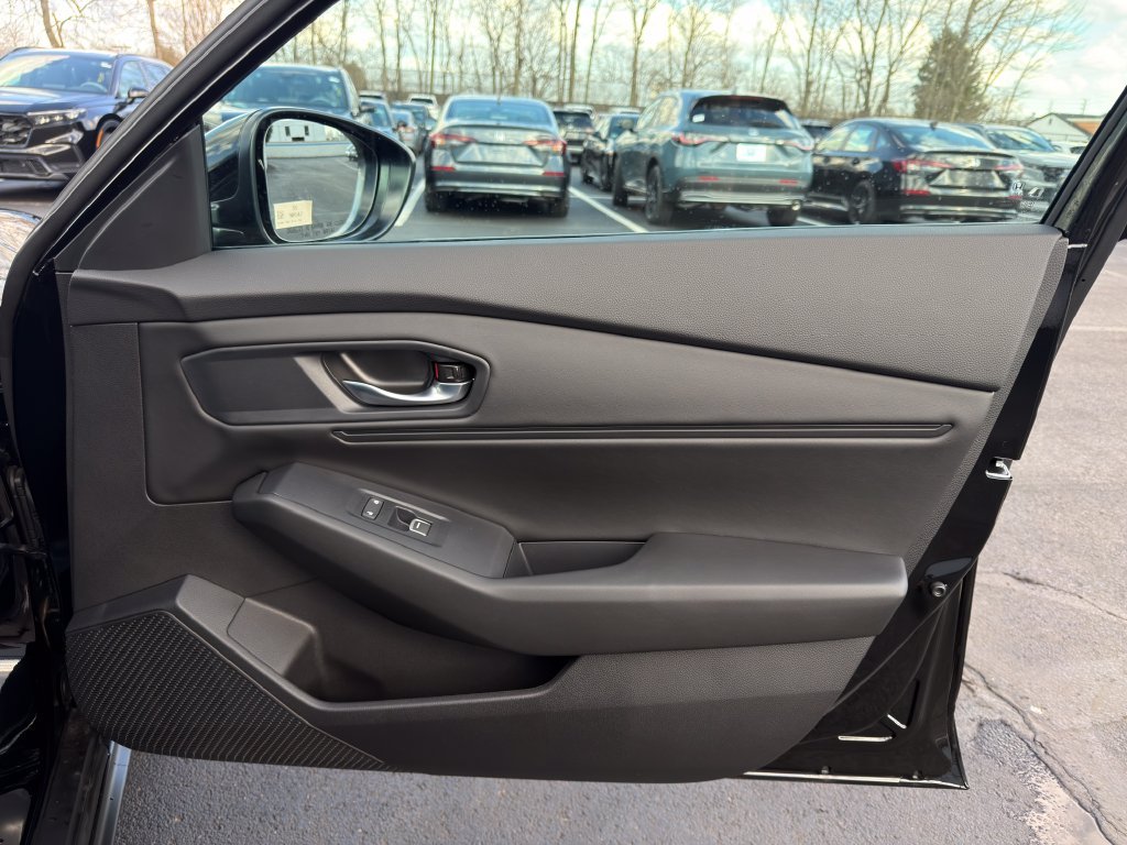 New 2026 Crystal Black Pearl Honda SE image 25