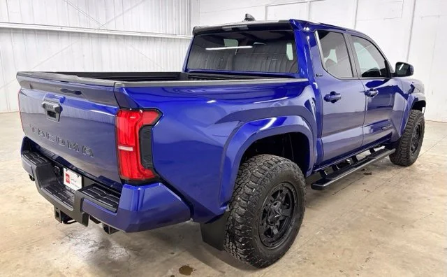Used 2024 Blue Toyota SR5 image 6