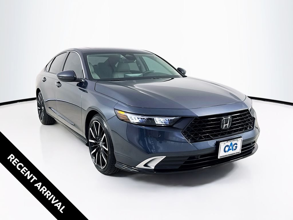 2025 Honda Accord's photo