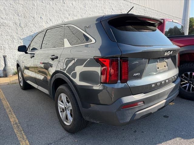 Used 2022 Gravity Gray Kia LX image 6