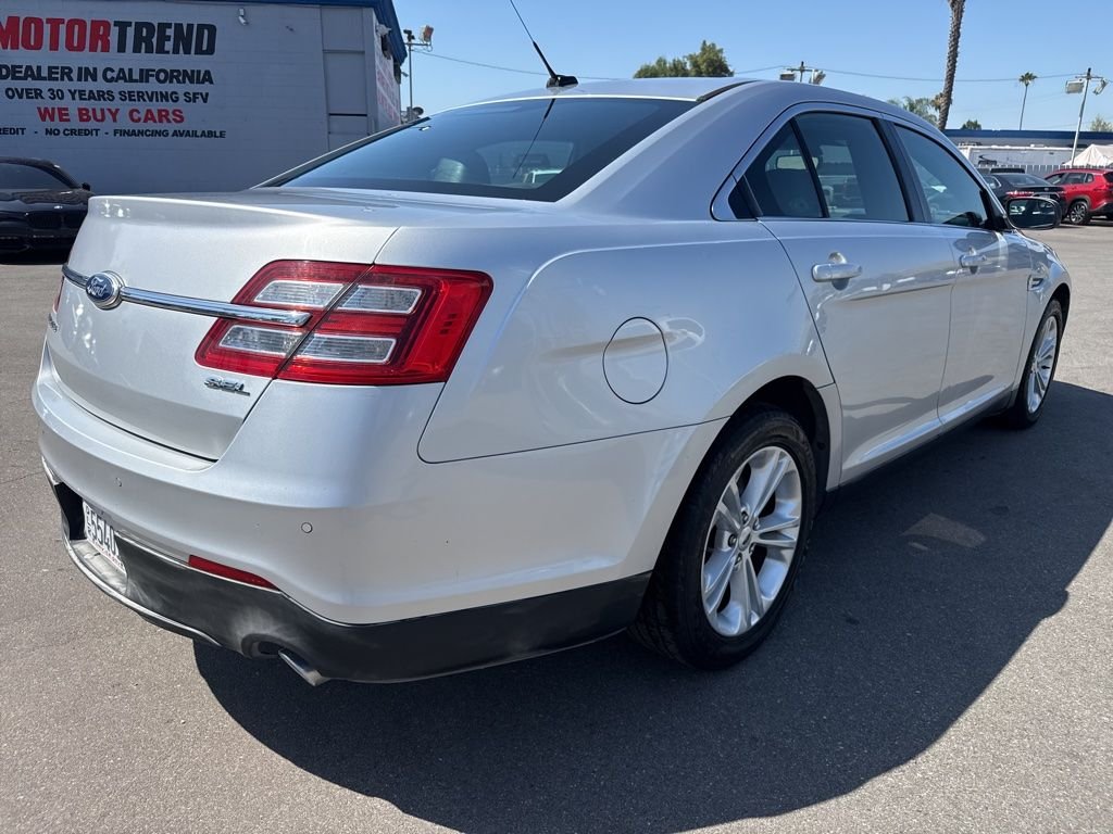 Used 2013 Silver Ford SEL image 3