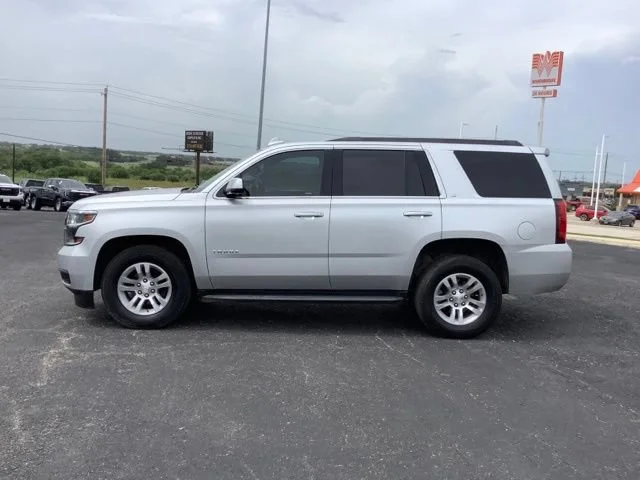 Used 2019 SILVER ICE METALLIC Chevrolet LT image 8