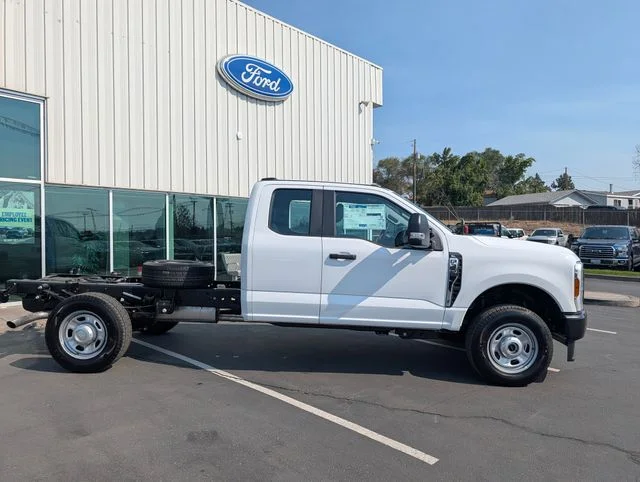 New 2026 White Ford XL image 2