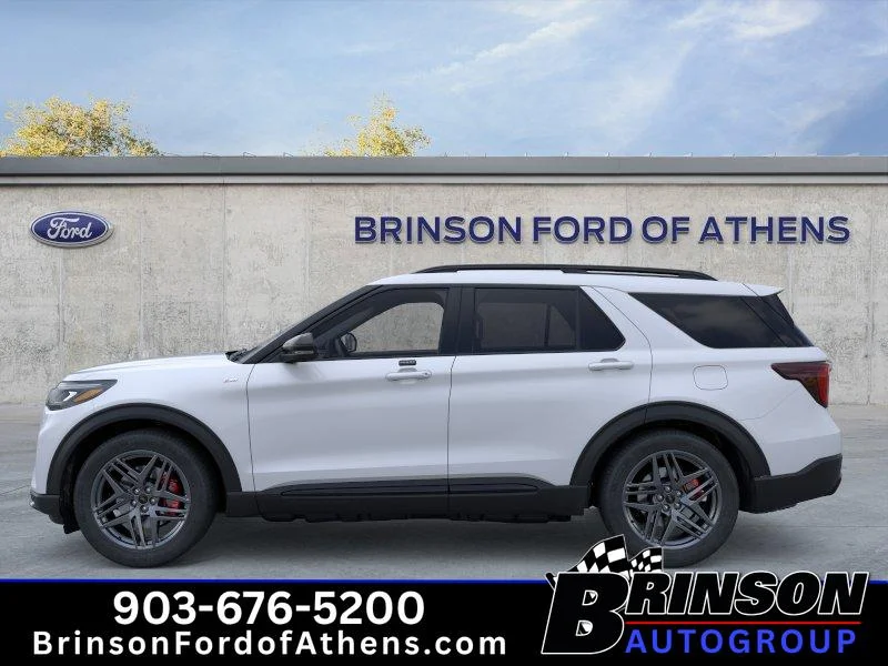 New 2026 Space White Metallic Ford ST-Line image 3