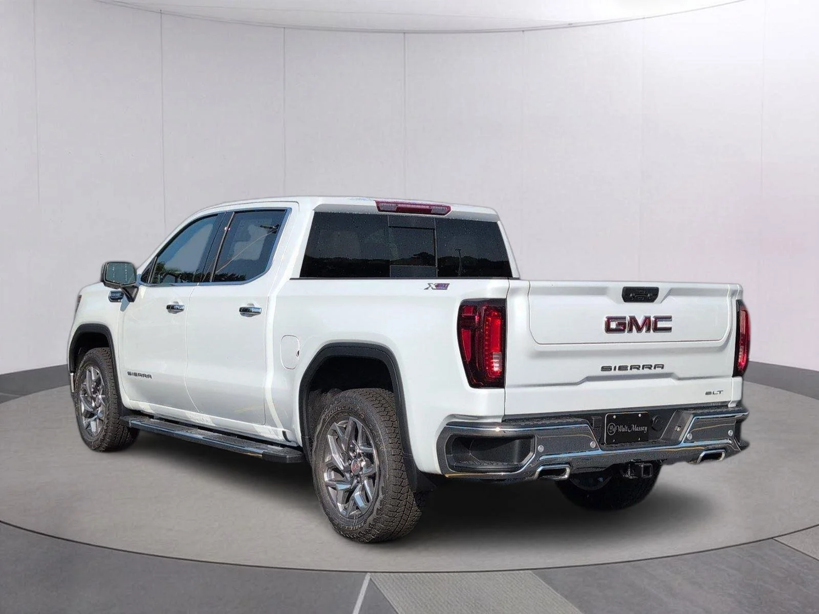 New 2026 Glacier White Tricoat GMC SLT image 3