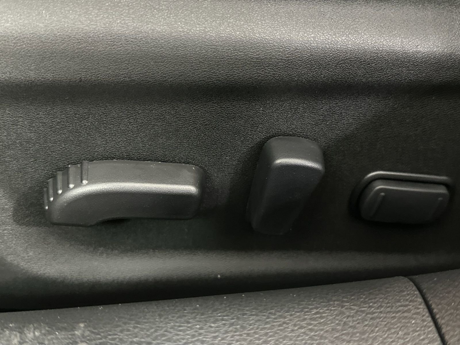 2025 Nissan Altima SR - Photo 12