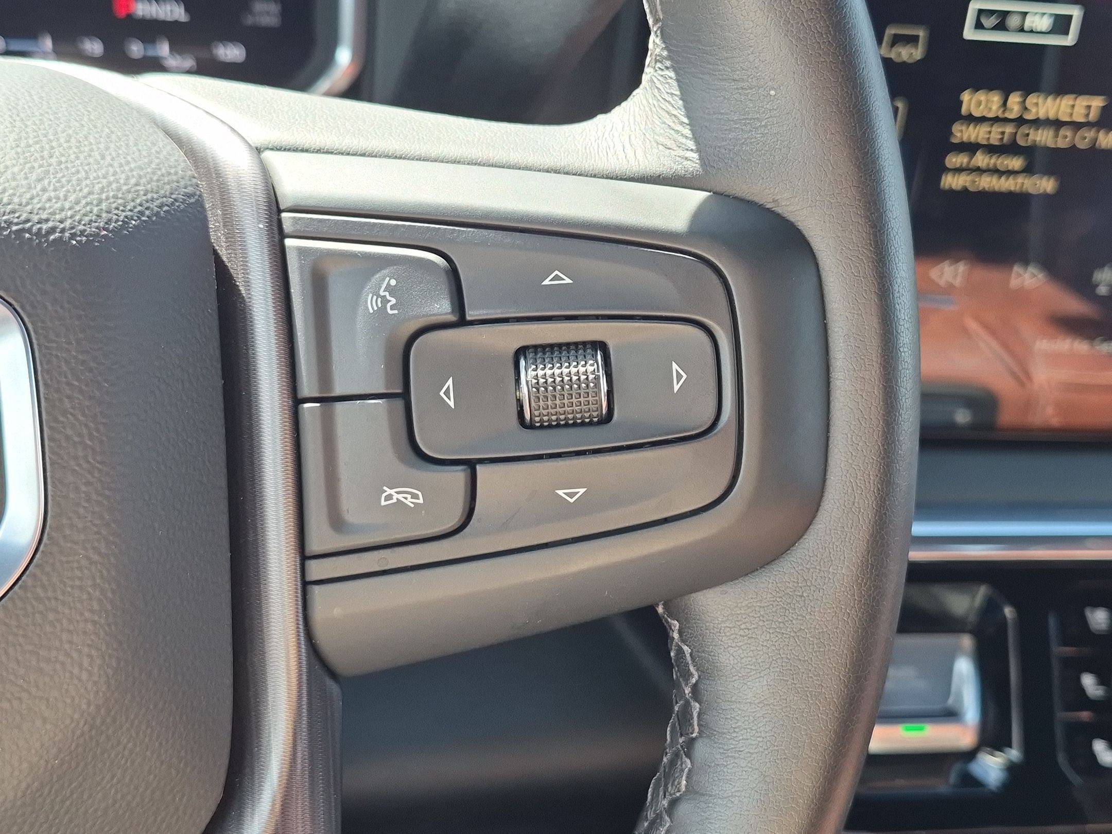 2026 GMC Sierra 3500HD Denali Ultimate - Photo 17