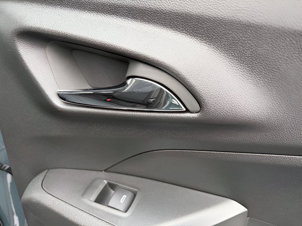 2026 Chevrolet Trax LT - Photo 32