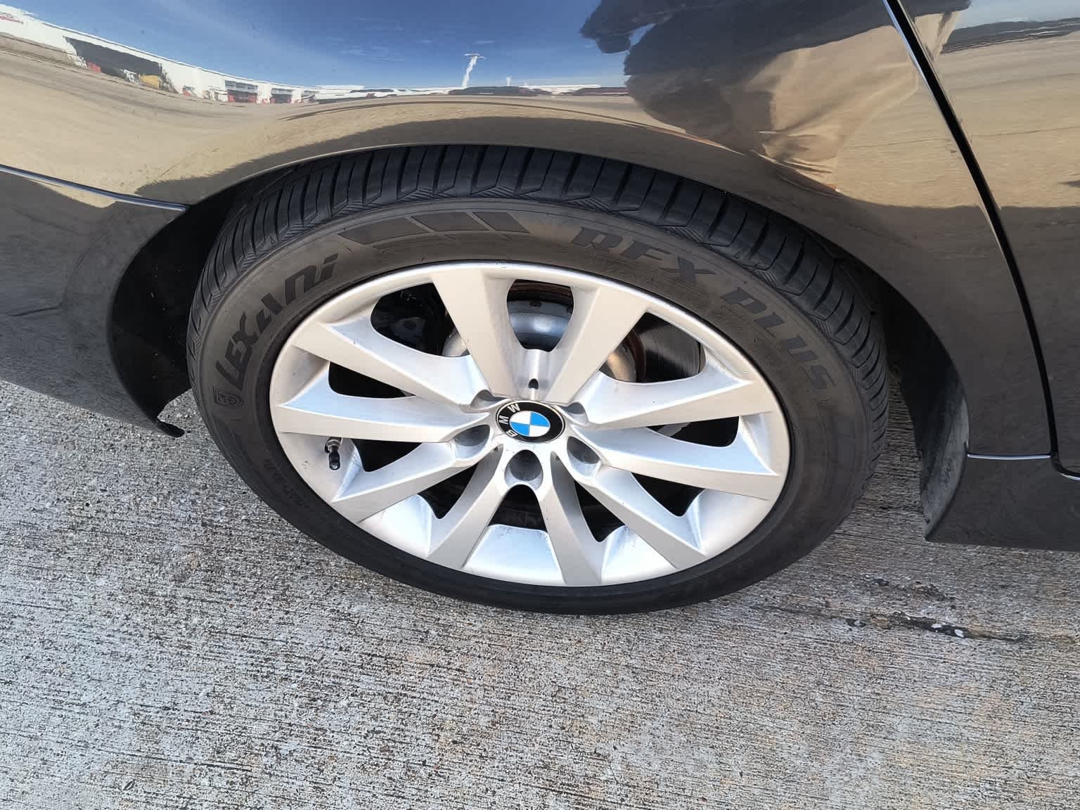 Used 2016 Black Sapphire Metallic BMW 535i image 10