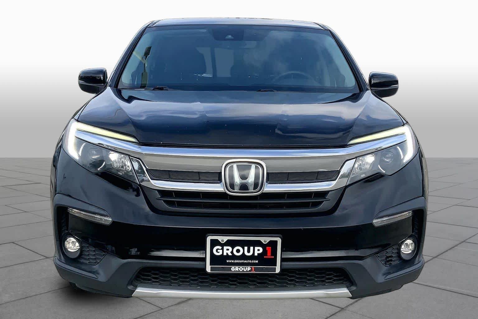 Used 2020 Crystal Black Pearl Honda EX-L image 4