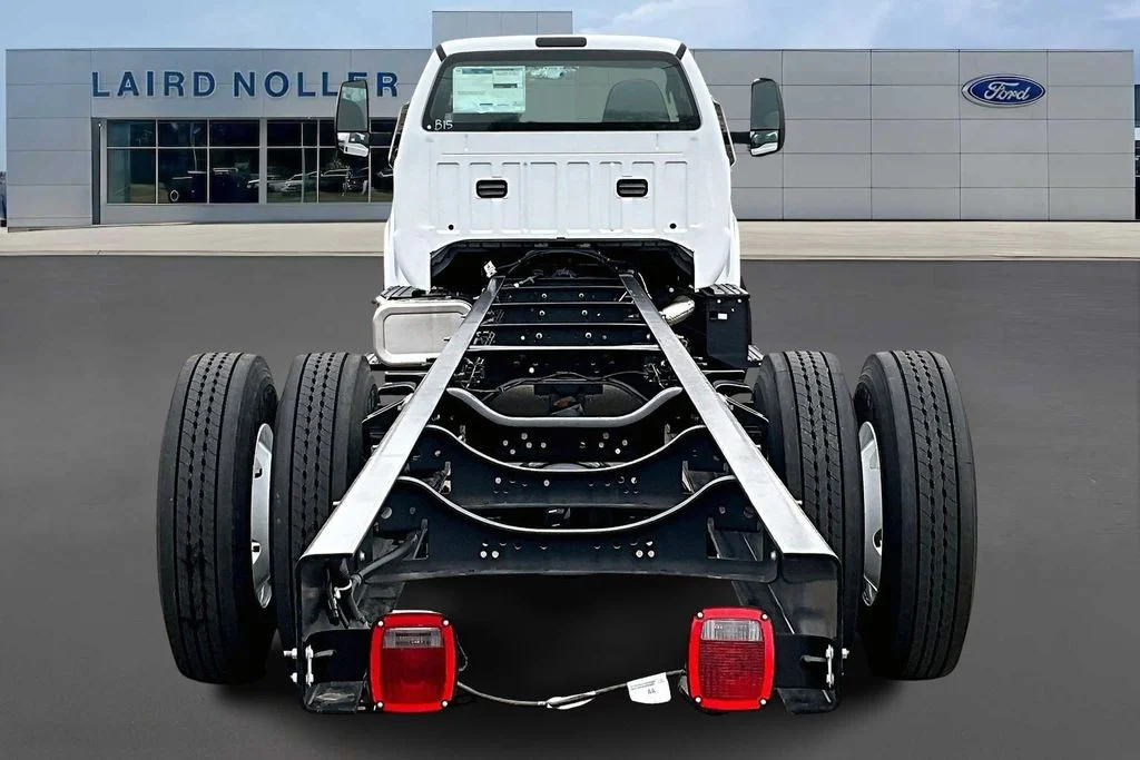 New 2026 Oxford White Ford F-650 Diesel Straight Frame image 4