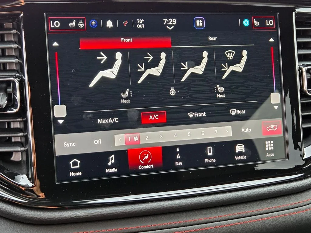 Used 2025 Red Dodge R/T image 30