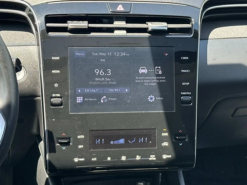 Used 2022 Gray Hyundai SEL image 20