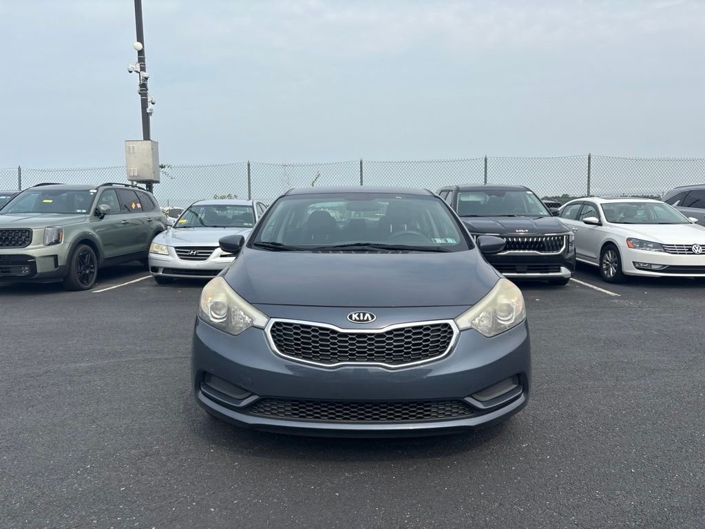 Used 2016 Blue Kia LX image 8